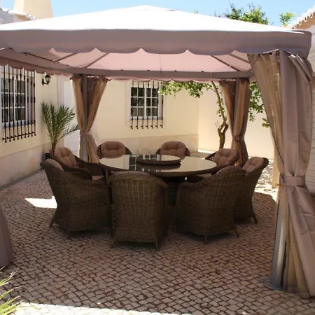 Villa Minerva Lagos