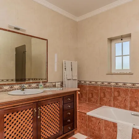 Villa Minerva Lagos